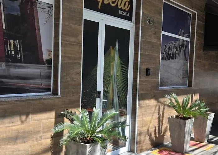 Tapera Hostel