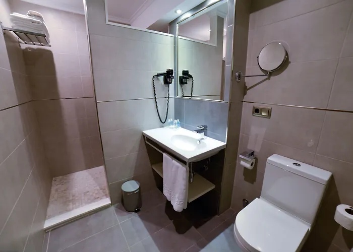 Apartamentos Turísticos Llanes