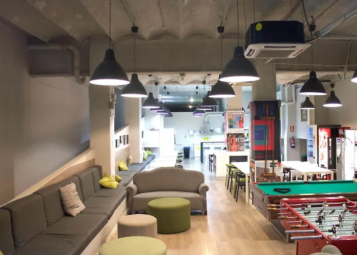 Hola Hostal Eixample