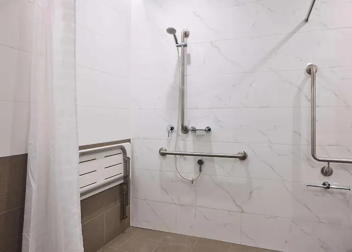 Spa Hotels Resorts Rydges Perth Kings Square