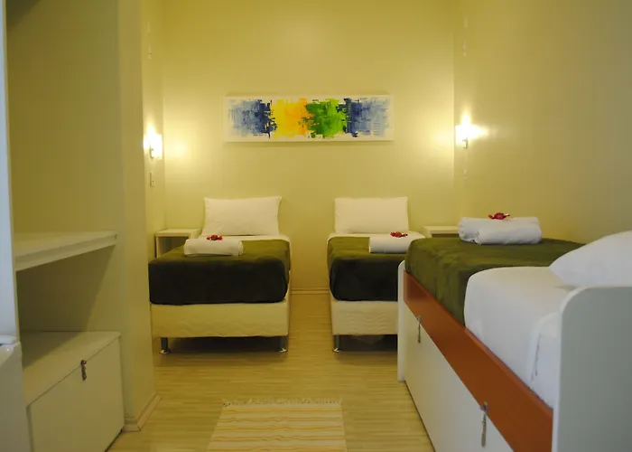 Brazilodge All Suites Hostel