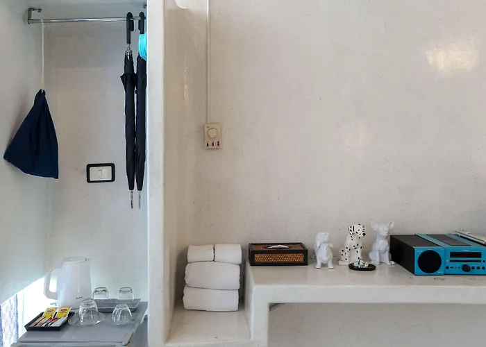 Mo Rooms