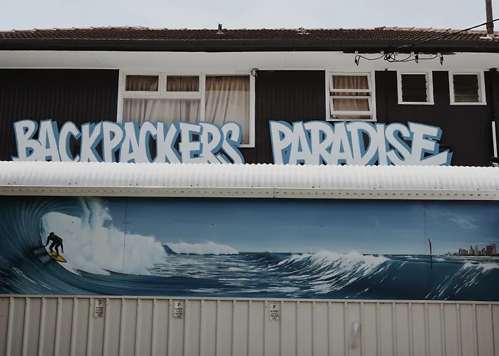 Backpackers In Paradise 18-35 Hostel