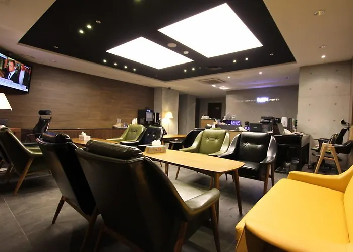 All Motels Nox Boutique