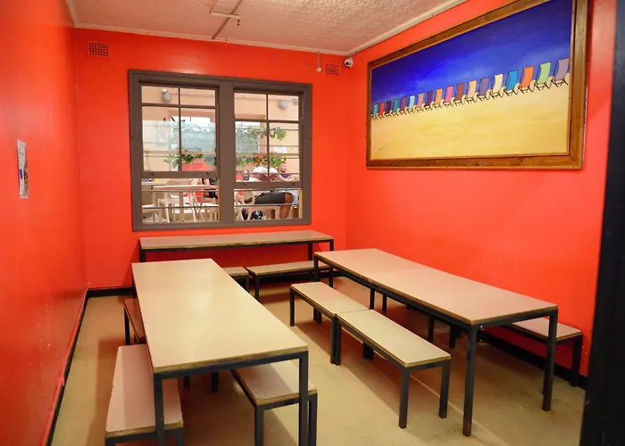 Maze Backpackers - Sydney