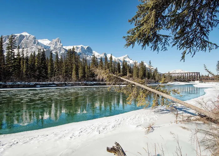 Kid friendly hotel Coast Canmore & Conference Centre