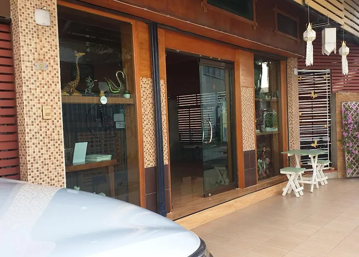 Little Guest House