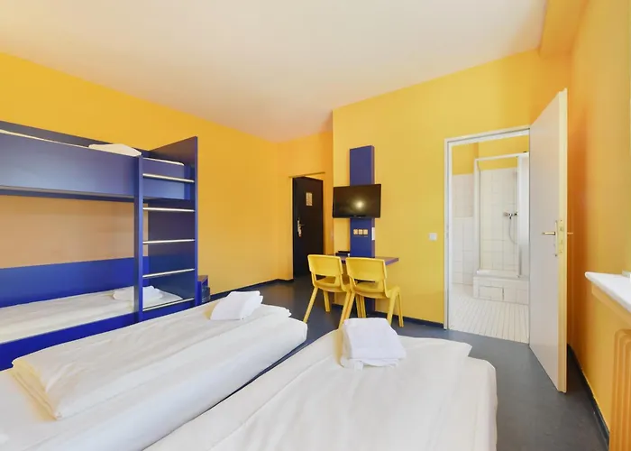 Bed'Nbudget Expo-Hostel Rooms