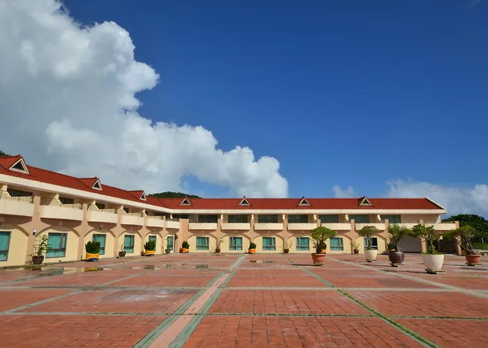 Howard Kenting Wonder House