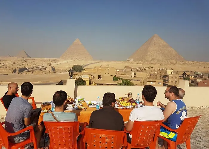 Mena Inn Pyramids