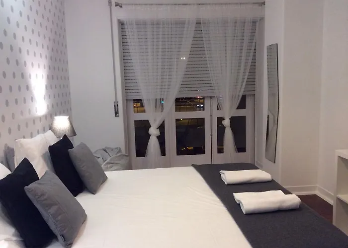 4U IV Guesthouse Airport