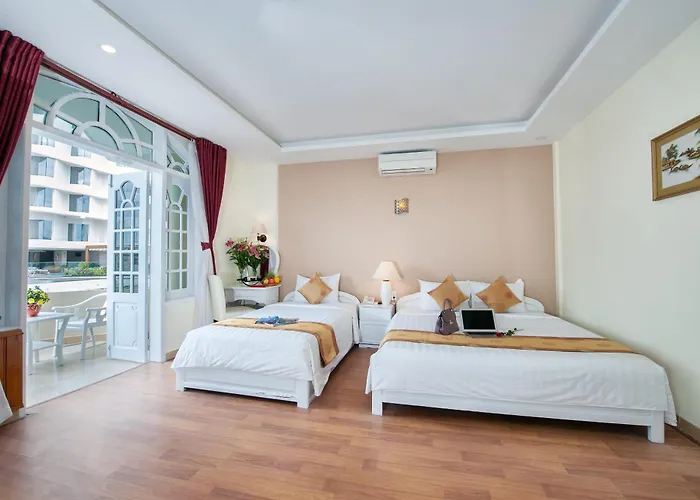 Beach hotel: Palm Beach Hotel