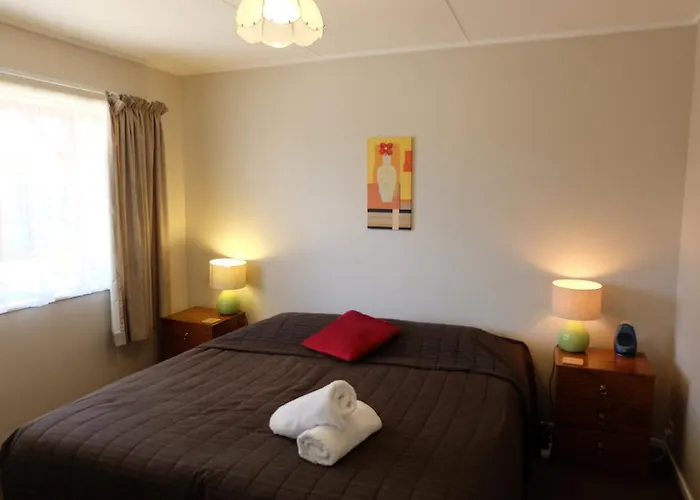 3 star hotels Driftwood