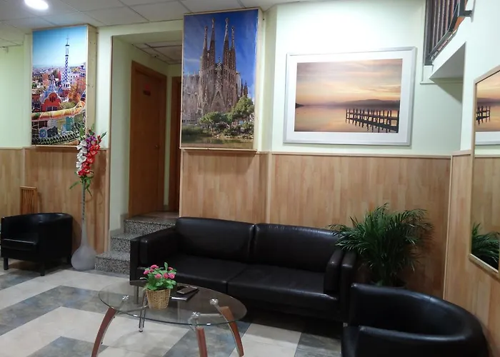  Hostal Mont Thabor