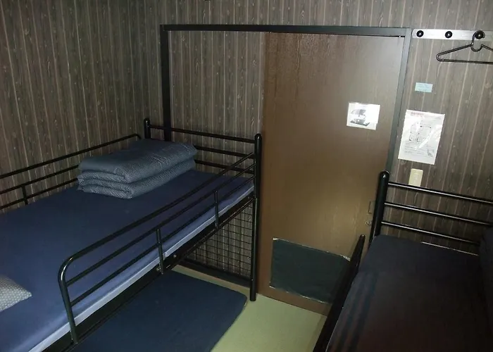 International Guesthouse Azure Narita
