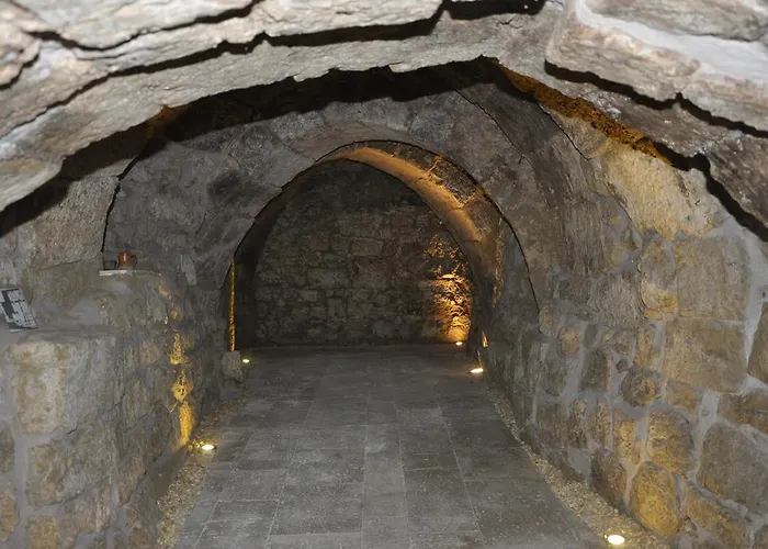 Emebed Posada