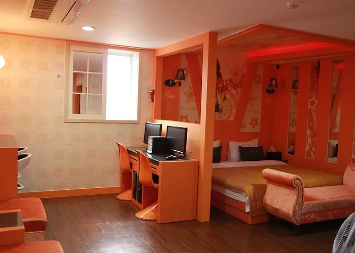 Time Motel