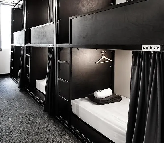 Cheap hotel: The Pod Sydney