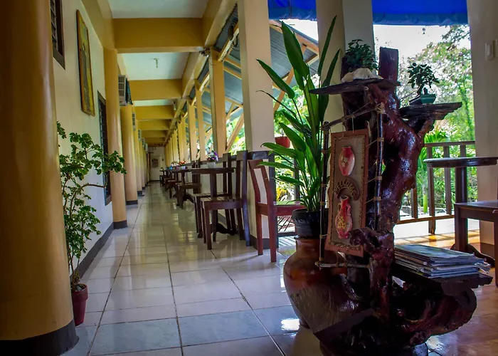 Airport Hotel: Remari Tourist Inn