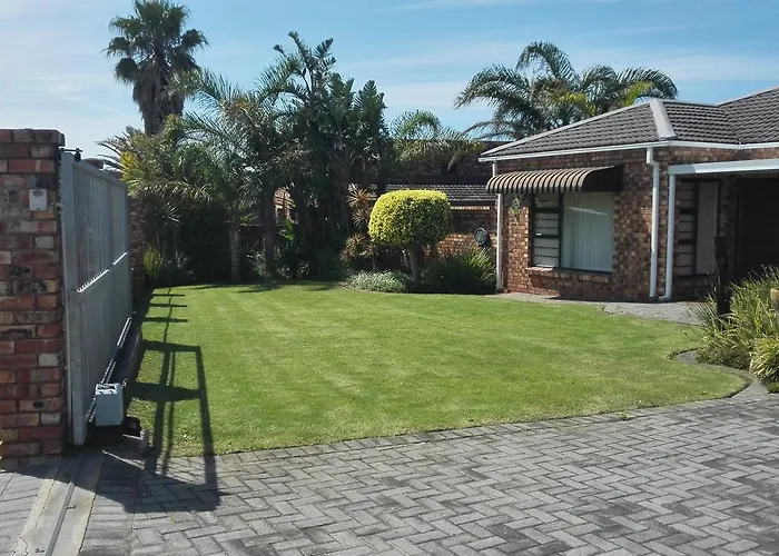 Hotels with a view Humewood Home Stay