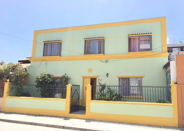 Hostal Luna Del Mar