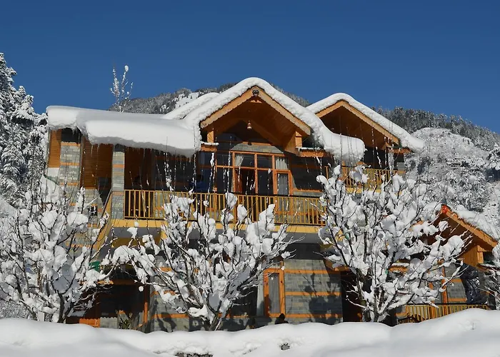 Villa: Gezellig Inn - Tree Hill Cottages & Kanyal Villas