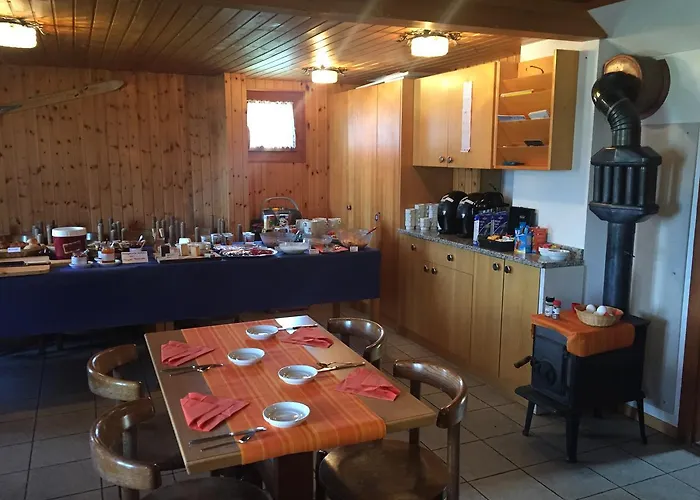 Gruppenhaus Im Walliser Alpstyle