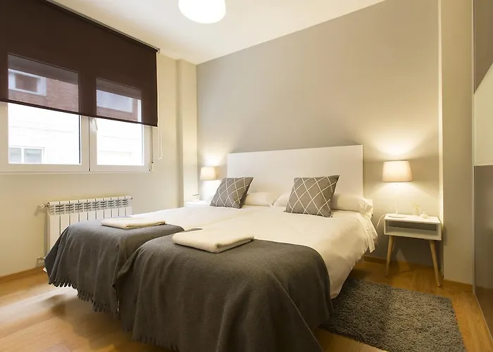 Hotel cerca del colegio: Granada Home Centro