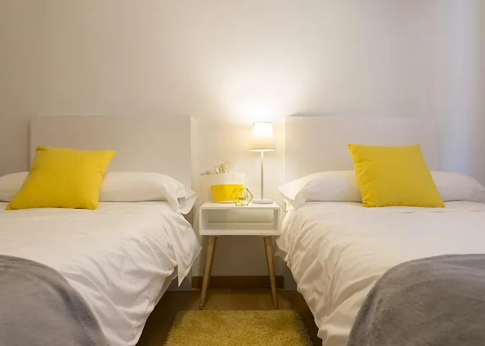 Hotel cerca del colegio: Granada Home Centro