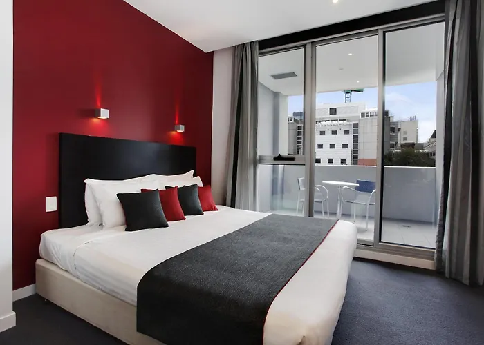 Hotels with tennis Adara Richmond