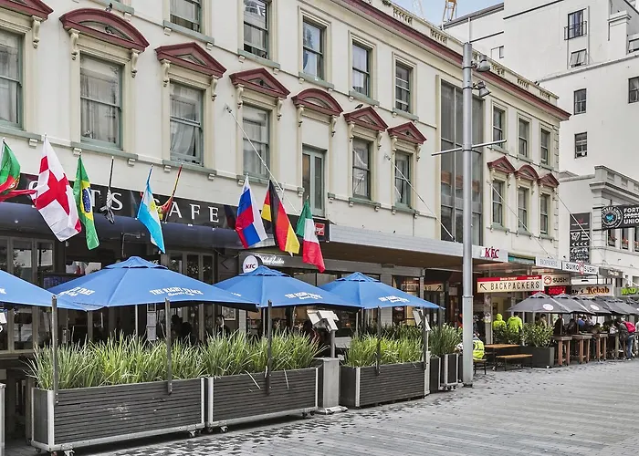 Queen Street Backpackers