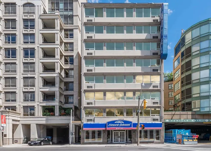 Cheap hotels 89 Yorkville