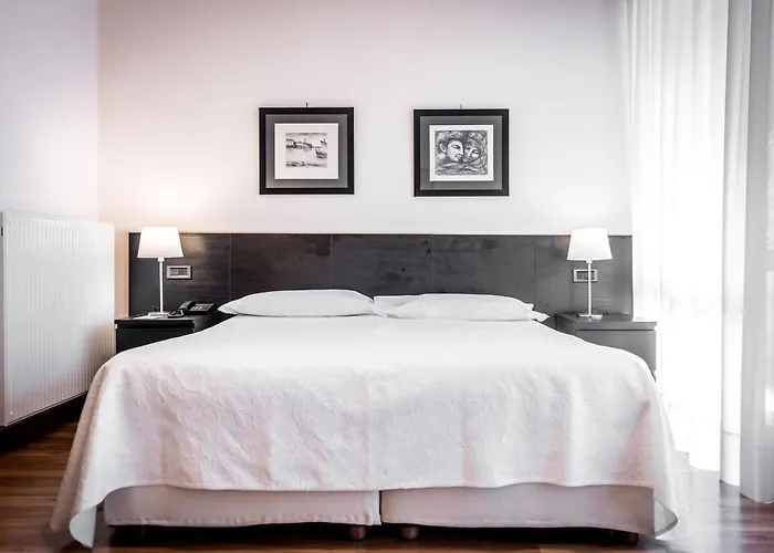 Astor Hotel