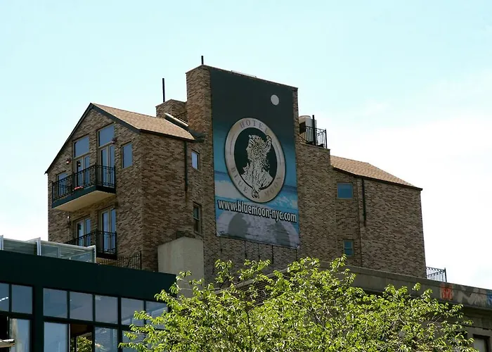 The Historic Blue Moon Hotel - Nyc