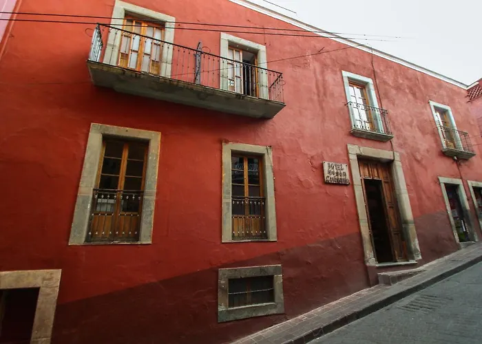 Hotel near College: Hotel Meson Cuevano