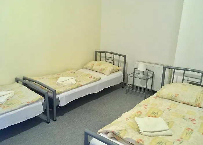 Guest house: Pension Tara