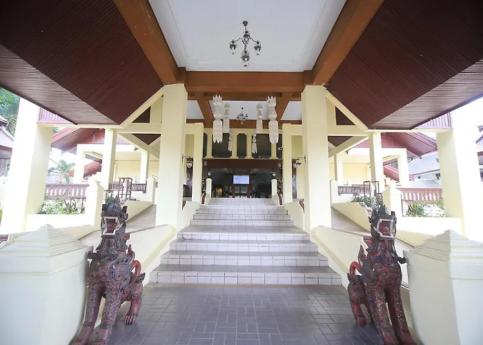 Kahavadi Chiang Rai, Curio Collection By Hilton
