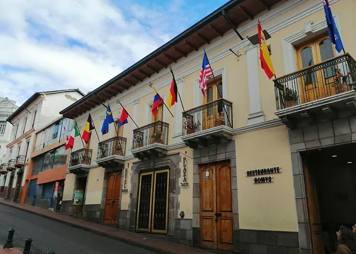 Family Hotel: Hotel Boutique Plaza Sucre