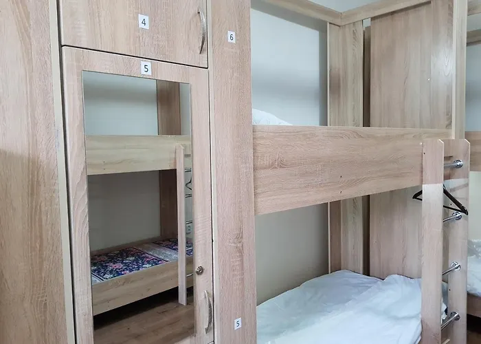 Hostel Nomad 4X4