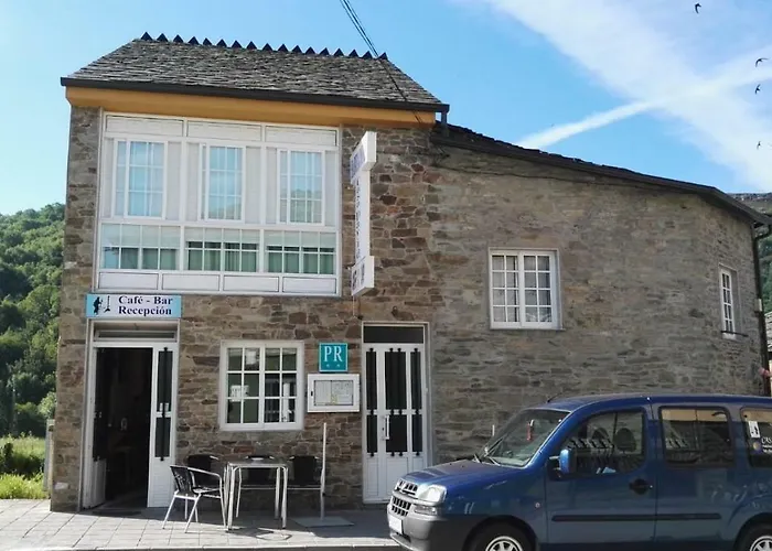 Perros hoteles Casa David