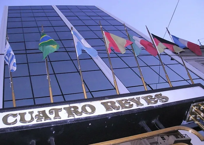 Hoteles con Jacuzzi Cuatro Reyes
