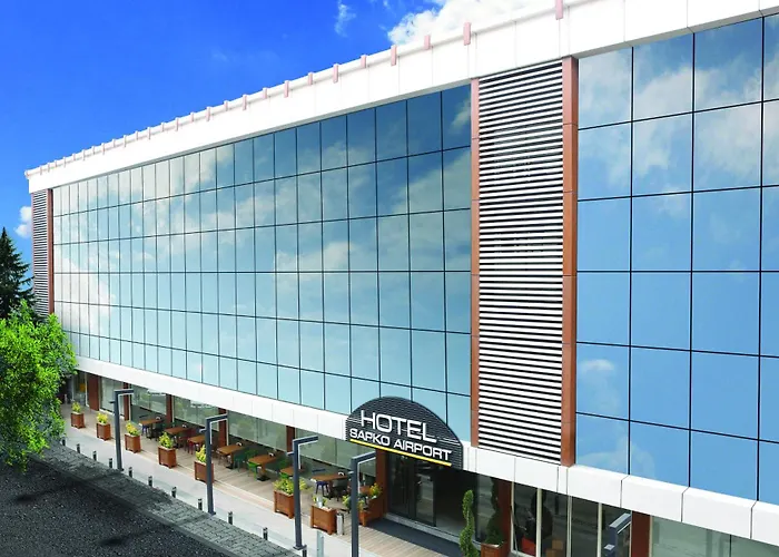 Sapko Airport Hotel