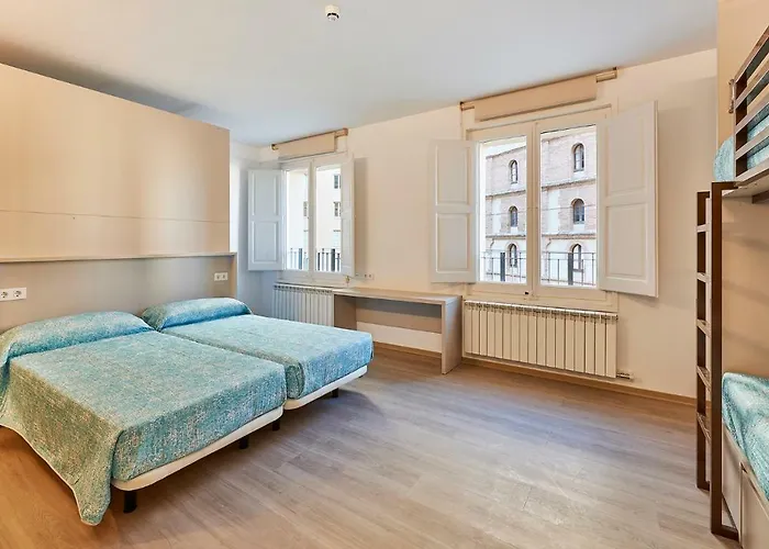 Alberg Abat Oliba