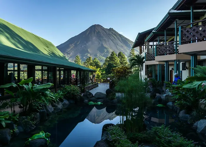 Arenal Observatory & Trails