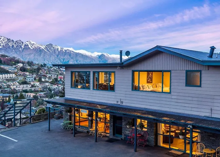 Cheap hotels Coronet View Accommodation