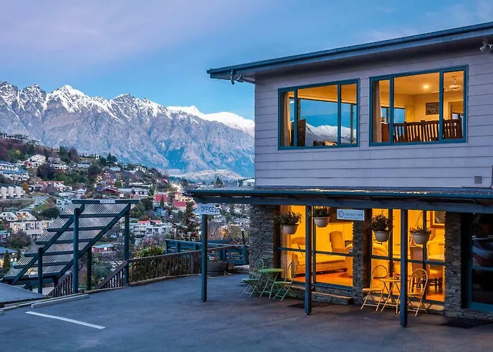 Cheap hotels Coronet View Accommodation
