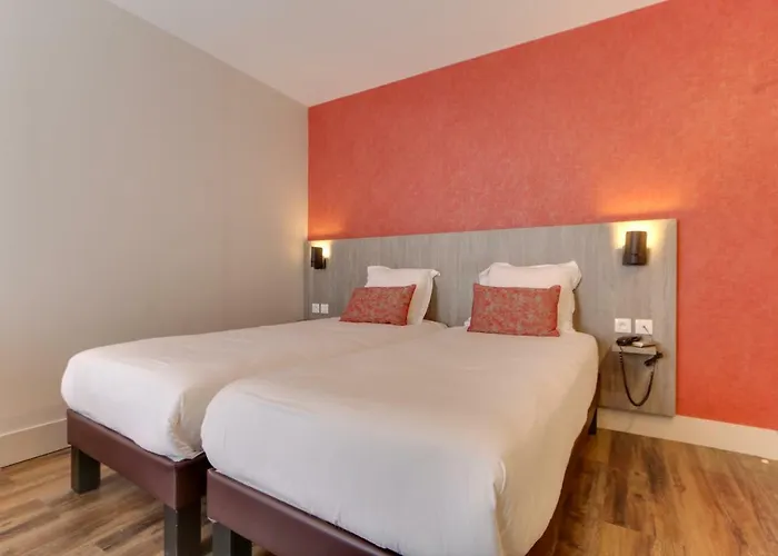  Sure By Best Western Paris Gare Du Nord