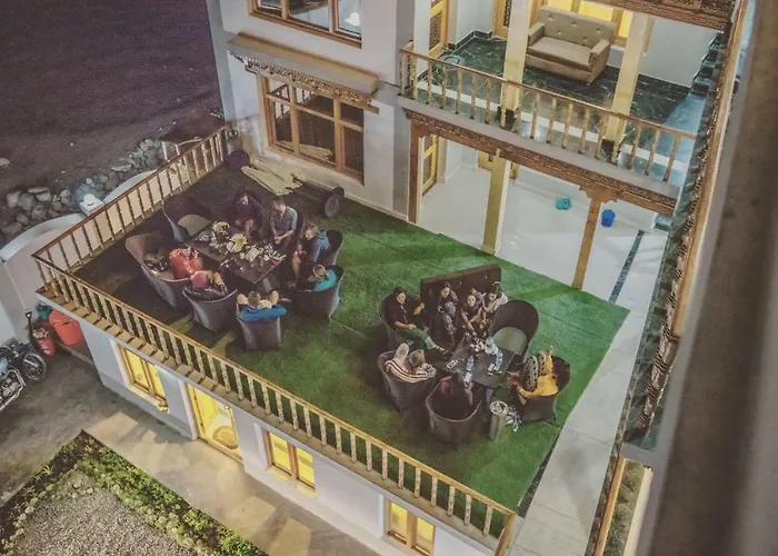 Ree Hostel