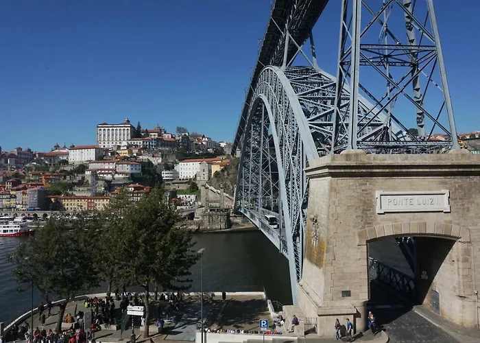 Porto View By Patio 25