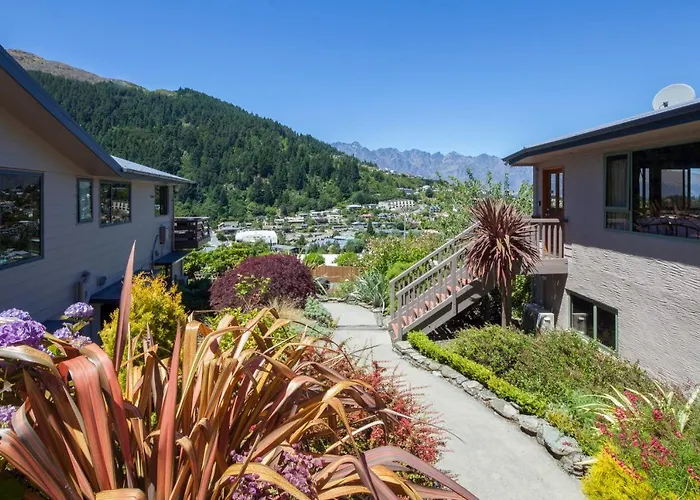 Cheap hotels Coronet View Accommodation